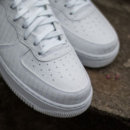 Nike air force 1 lv8 all white discount