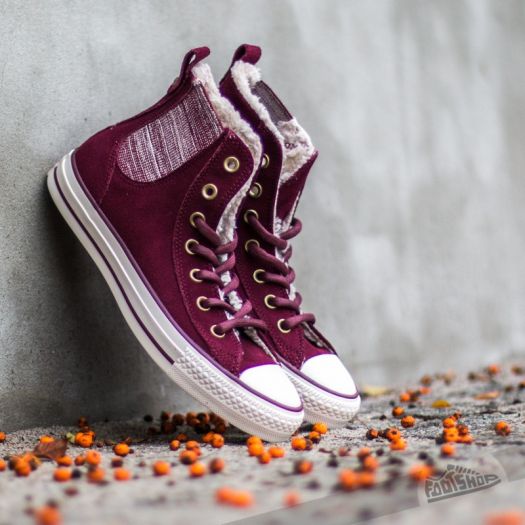 Burgundy velvet converse online