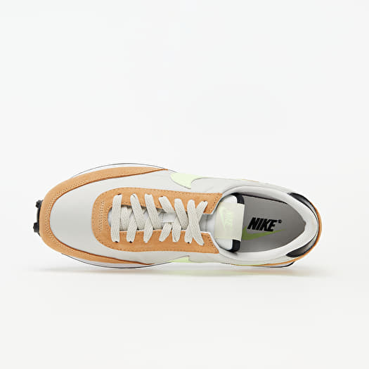 Chaussures et baskets femme Nike Daybreak Light Bone Barely Volt