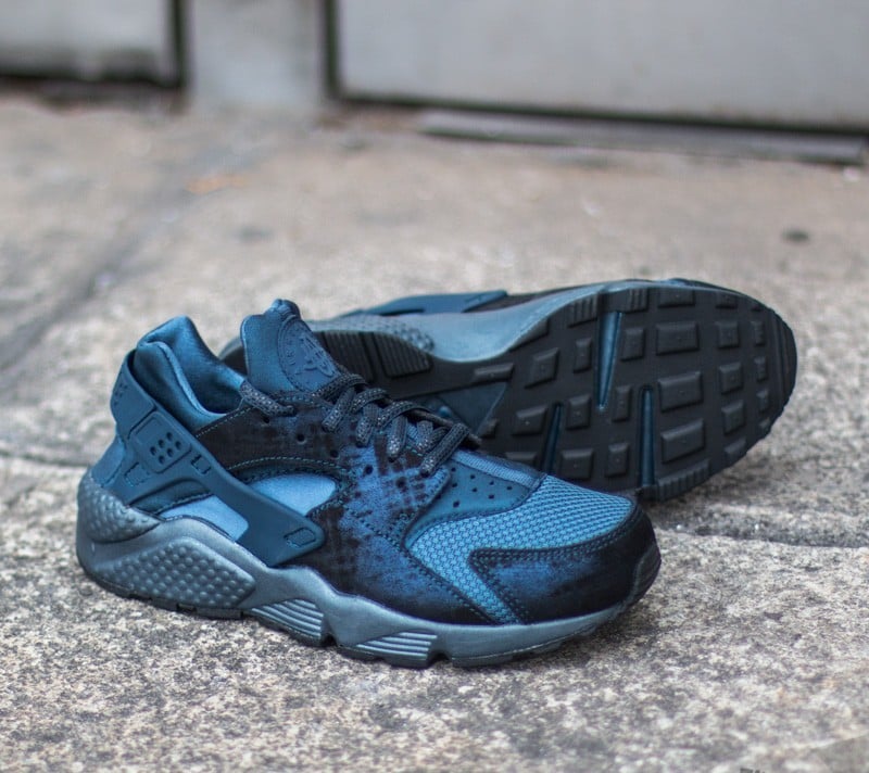 Women s shoes Nike Wmns Air Huarache Run Premium Metallic