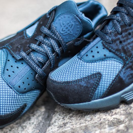 Navy blue hotsell huaraches womens