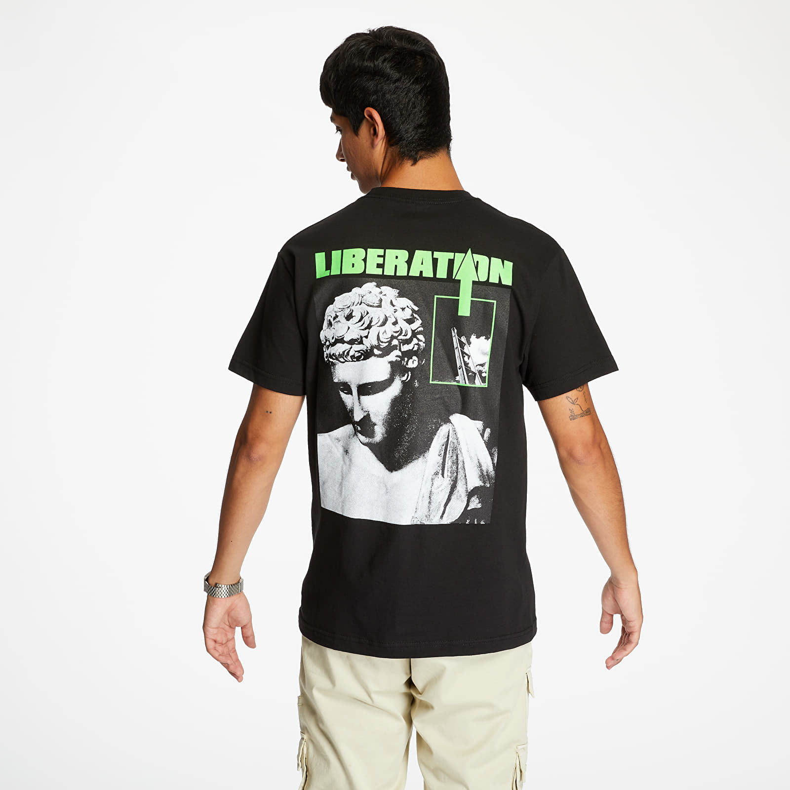 T-shirts PLEASURES Liberation Tee Black