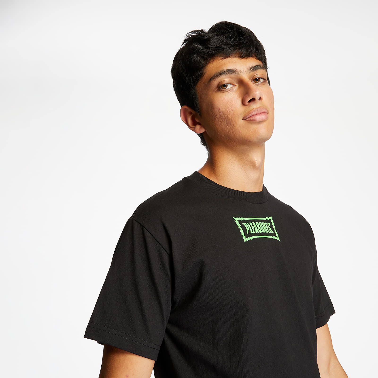 T-shirts PLEASURES Liberation Tee Black