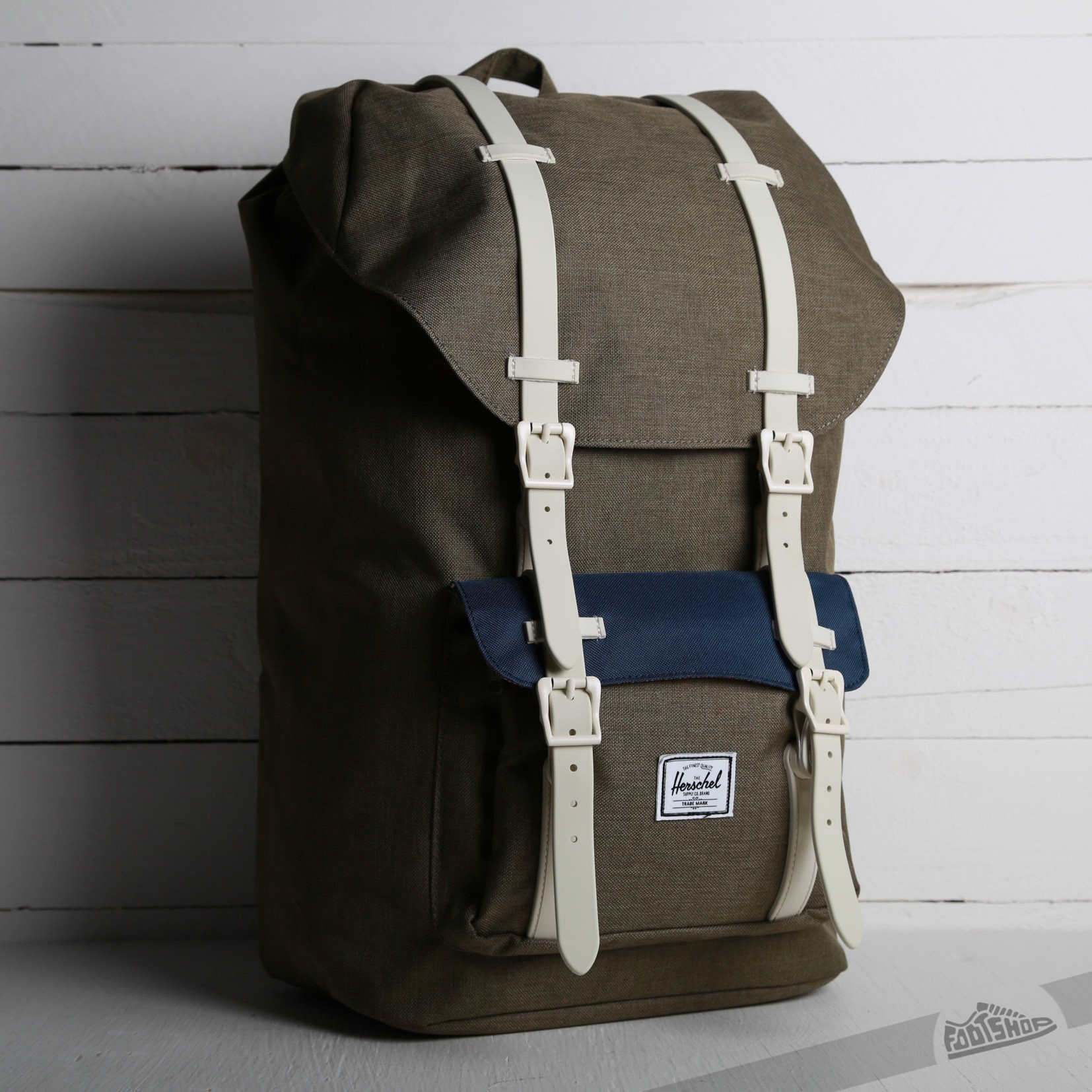 Dodatki Herschel Supply Co. Little America Backpack Beech/Navy