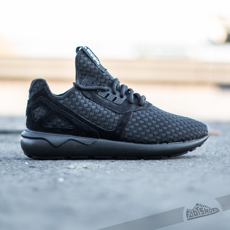 ショウ Men's shoes adidas Tubular Runner Black/ Black/ Silver (B25534