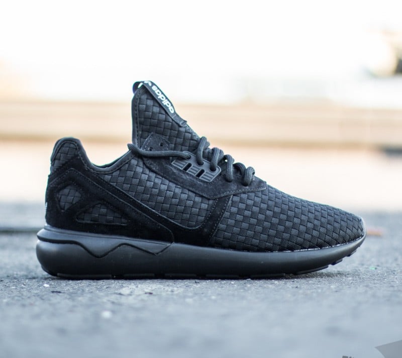 Adidas tubular sale runner black black