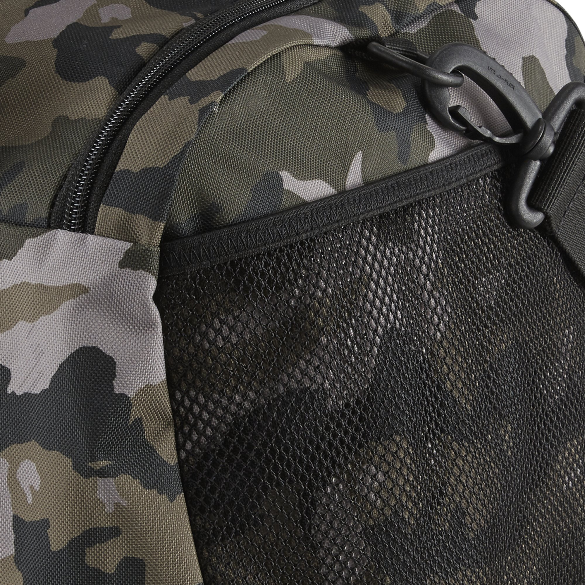 Umhängetaschen Puma Challenger Duffel Bag M Forest Night/ Camo Aop