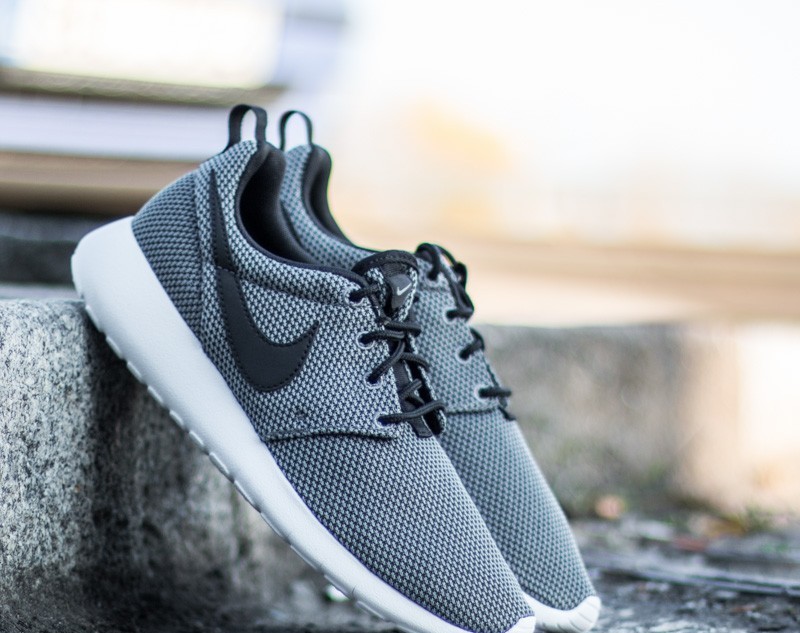 Zapatillas mujer Nike Roshe One (GS) Cool Grey/ Black-White-Grey