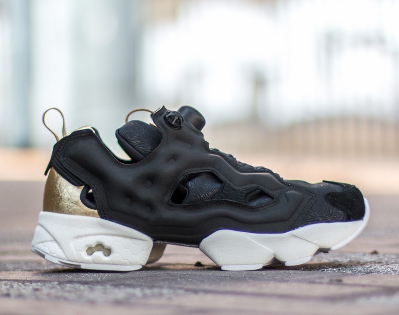 Dámske topánky a tenisky Reebok Instapump Fury PM Black/White