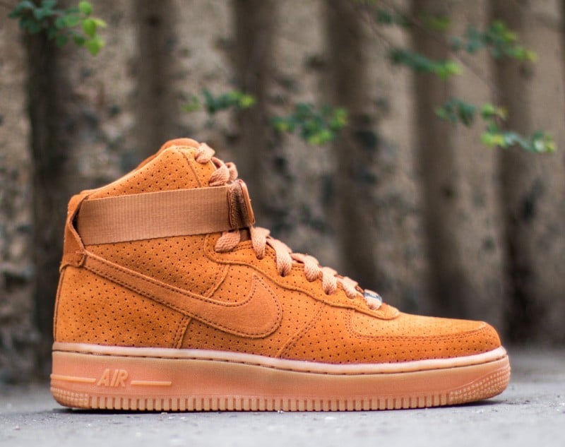 Ženski čevlji Nike Wmns Air Force 1 HI Suede Tawny/ Tawny