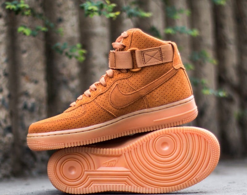 Ženski čevlji Nike Wmns Air Force 1 HI Suede Tawny/ Tawny