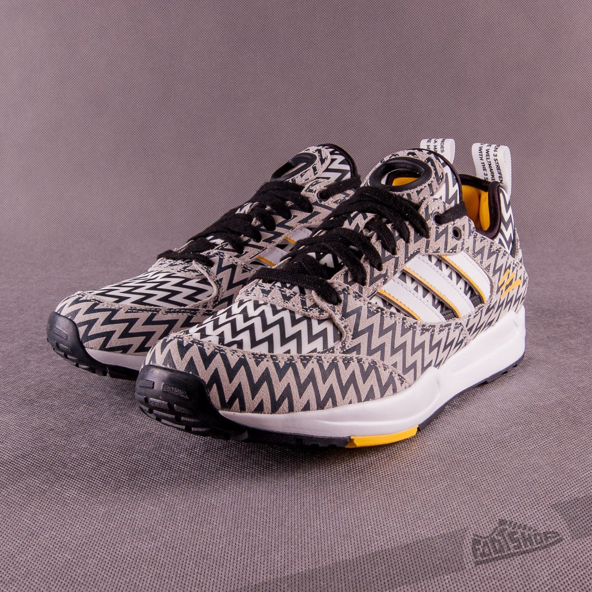 Adidas zeta 2.0 2025