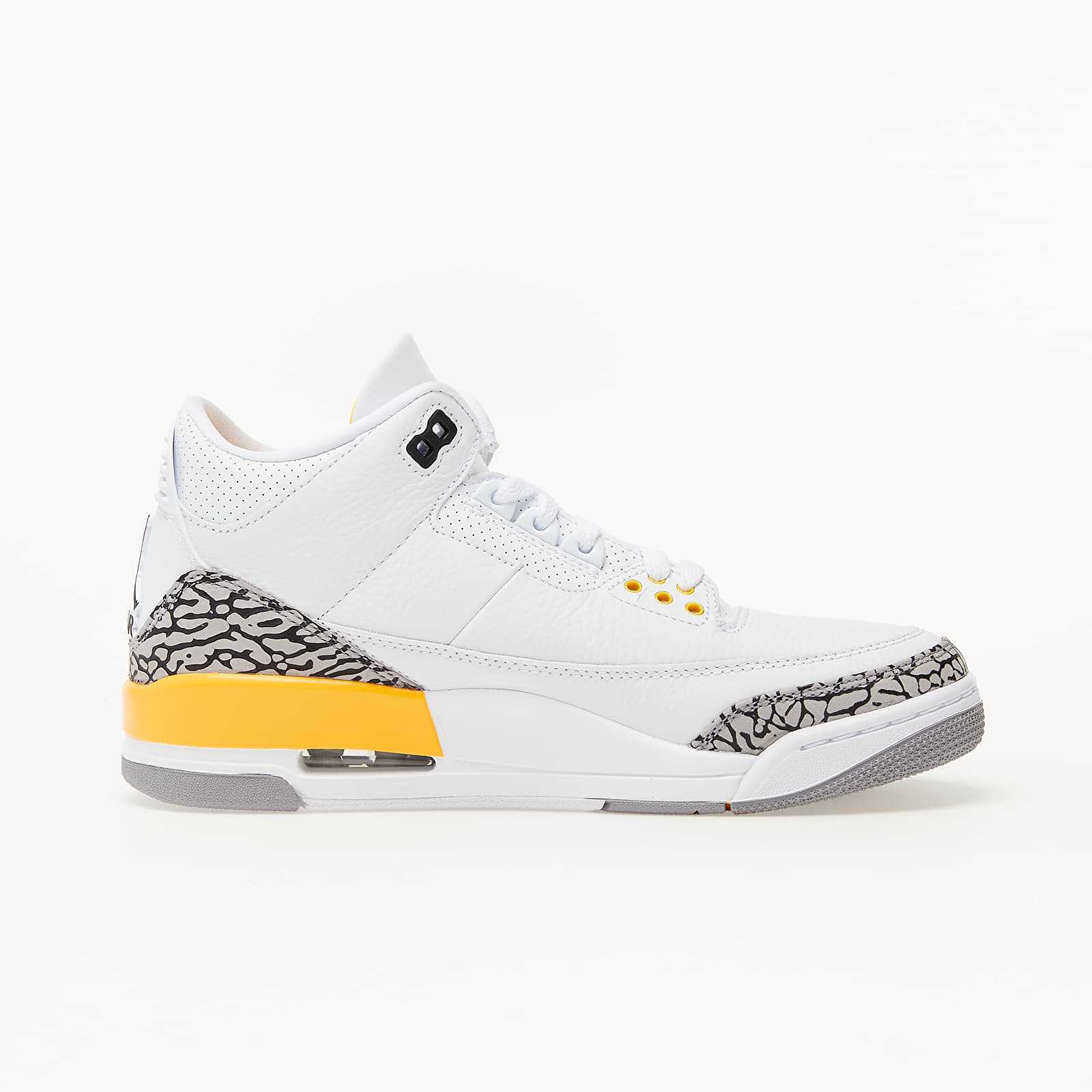 Buty damskie Air Jordan Wmns 3 Retro White/ Black-Laser Orange-Cement Grey