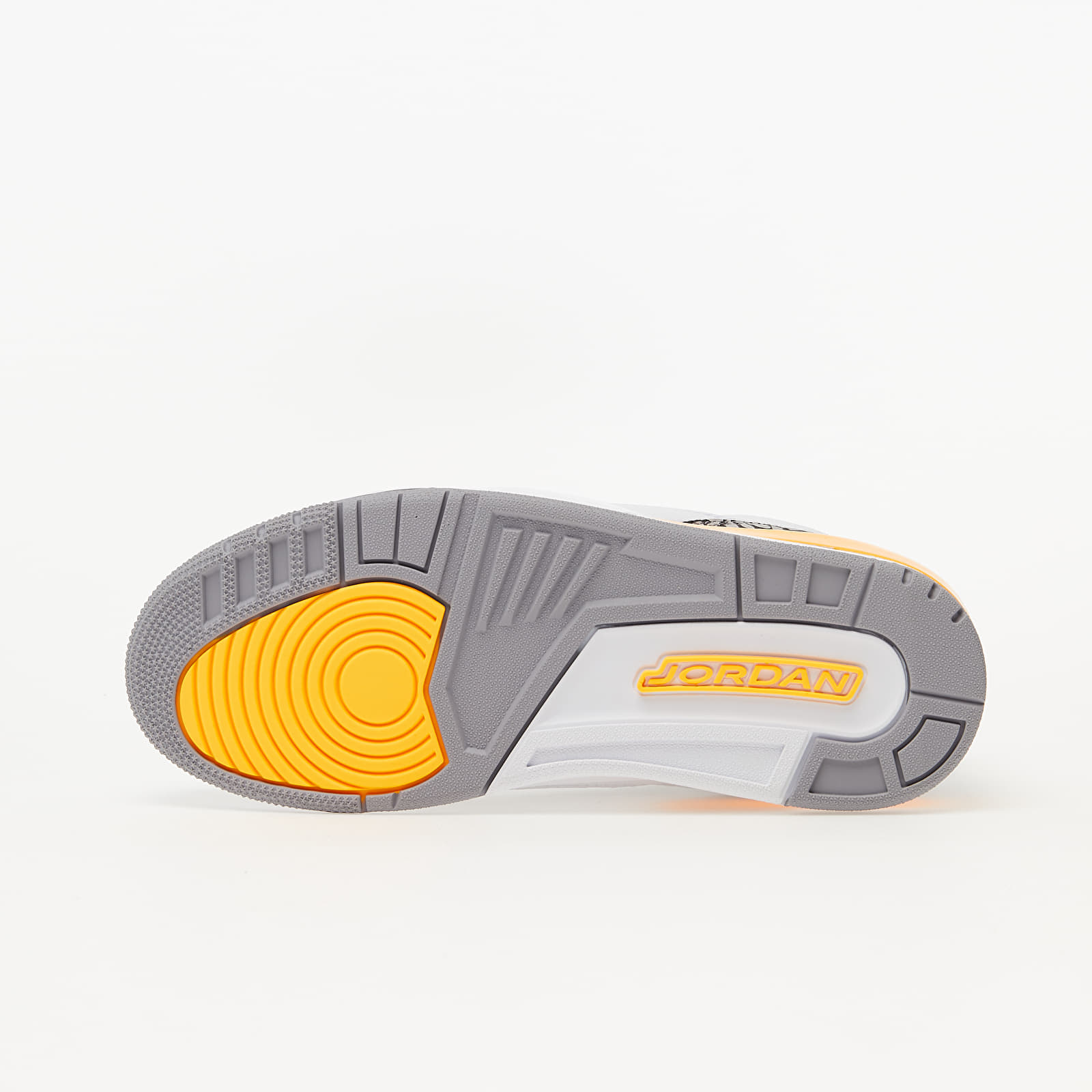 Buty damskie Air Jordan Wmns 3 Retro White/ Black-Laser Orange-Cement Grey