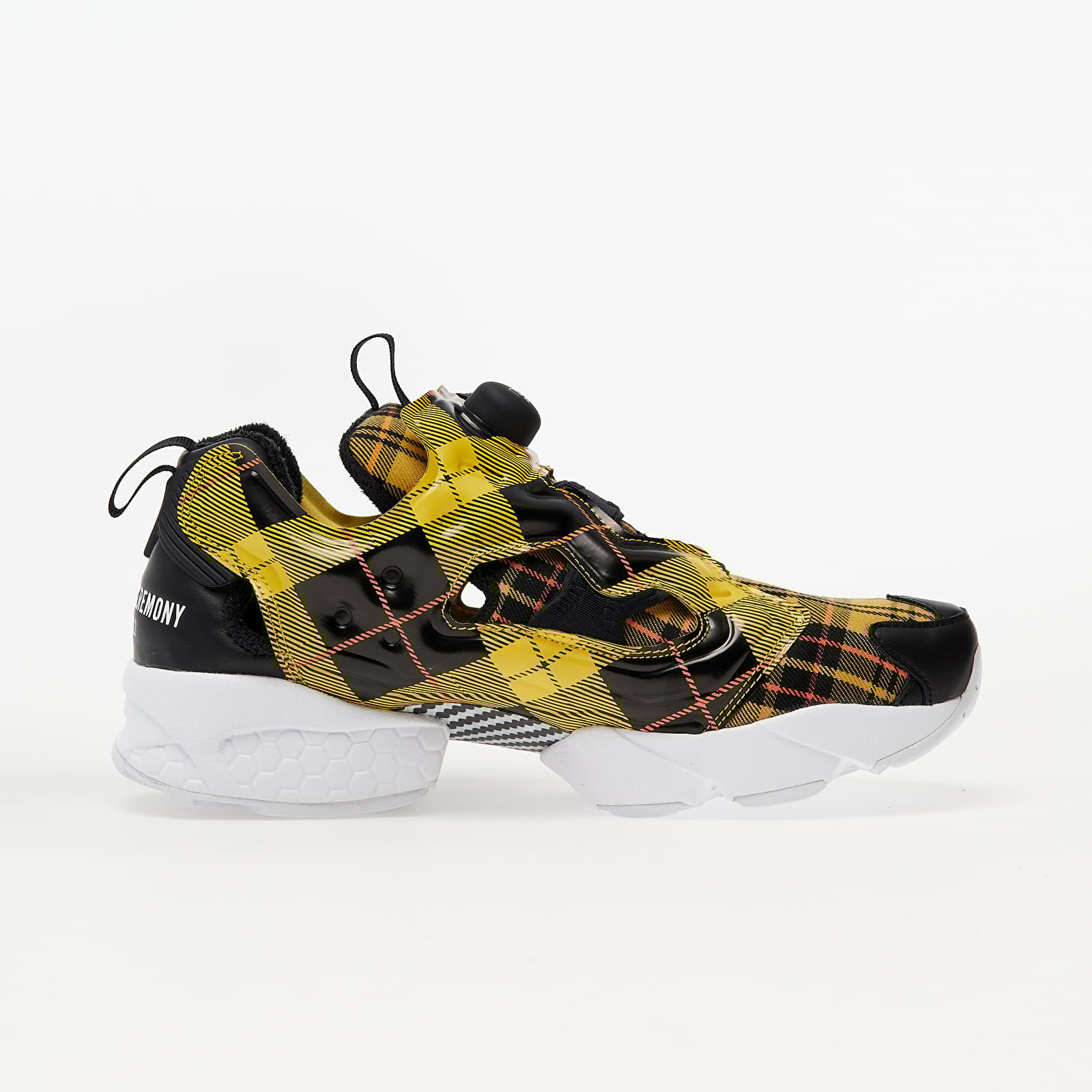 Men s shoes Reebok x Opening Ceremony Instapump Fury OG M White