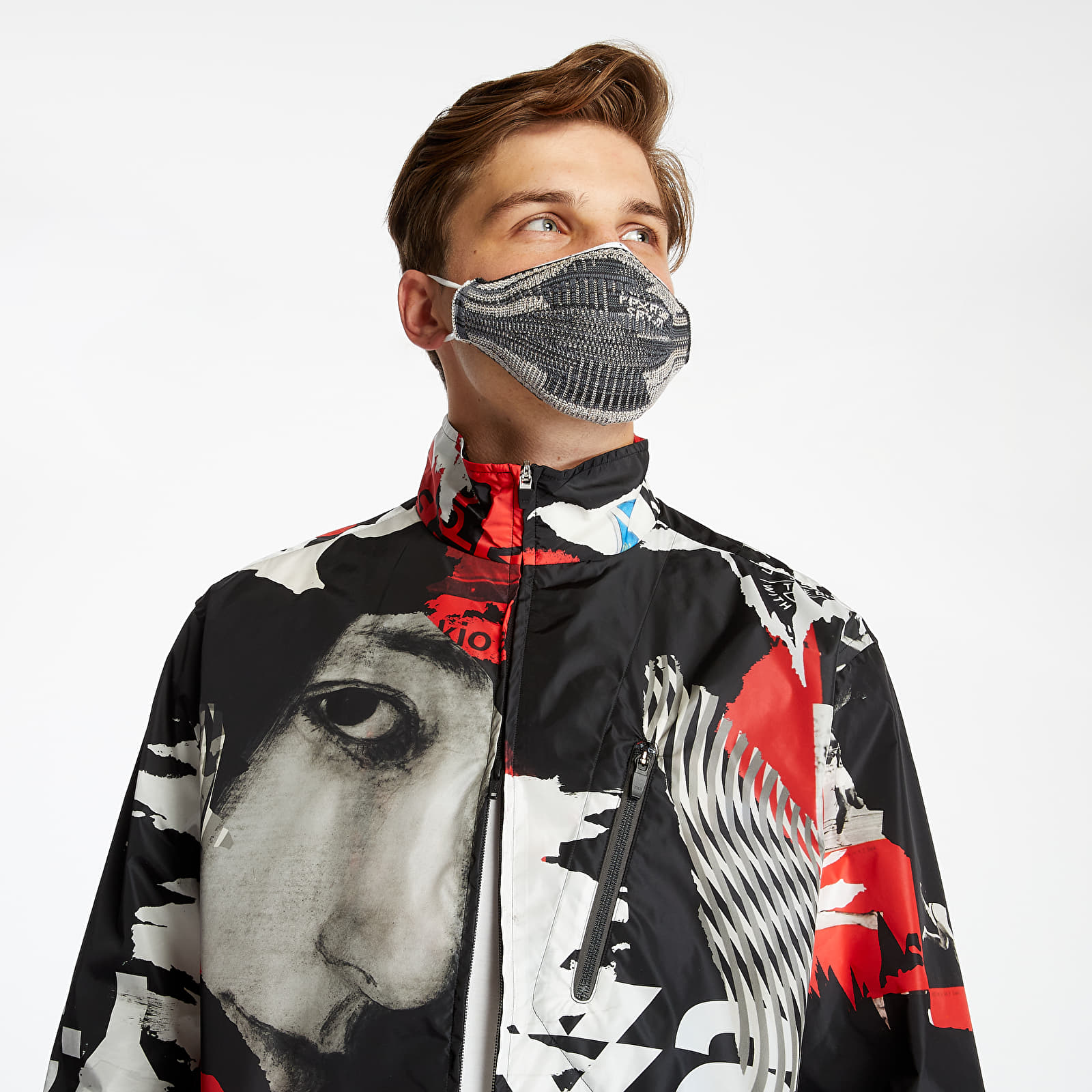 Long track clearance jacket