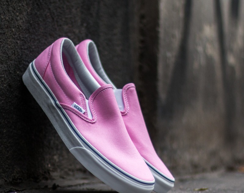 Womens pink vans slip ons hot sale