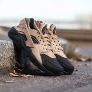Nike huarache top black camo