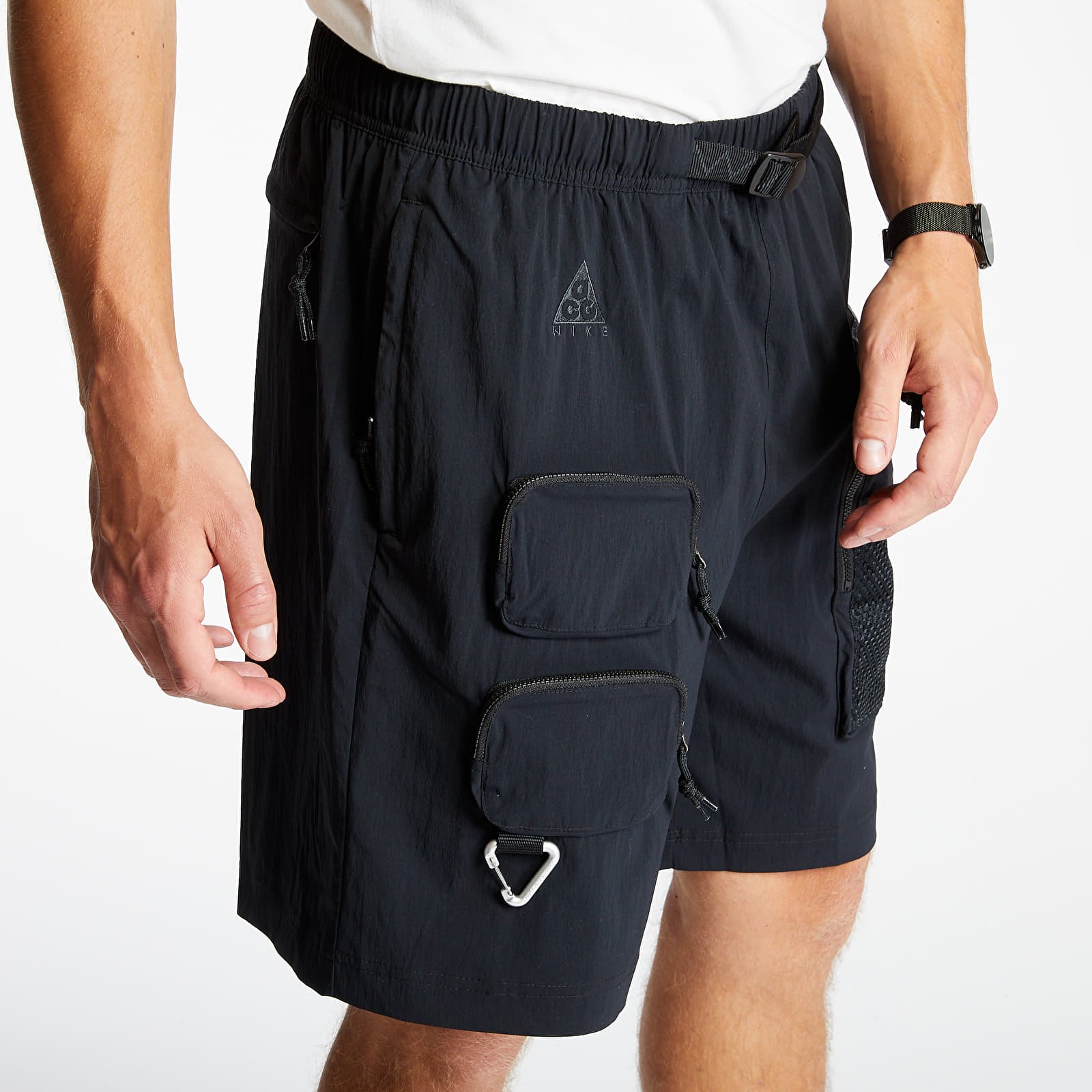 Šortai Nike ACG Cargo Shorts Black/ Dark Beetroot