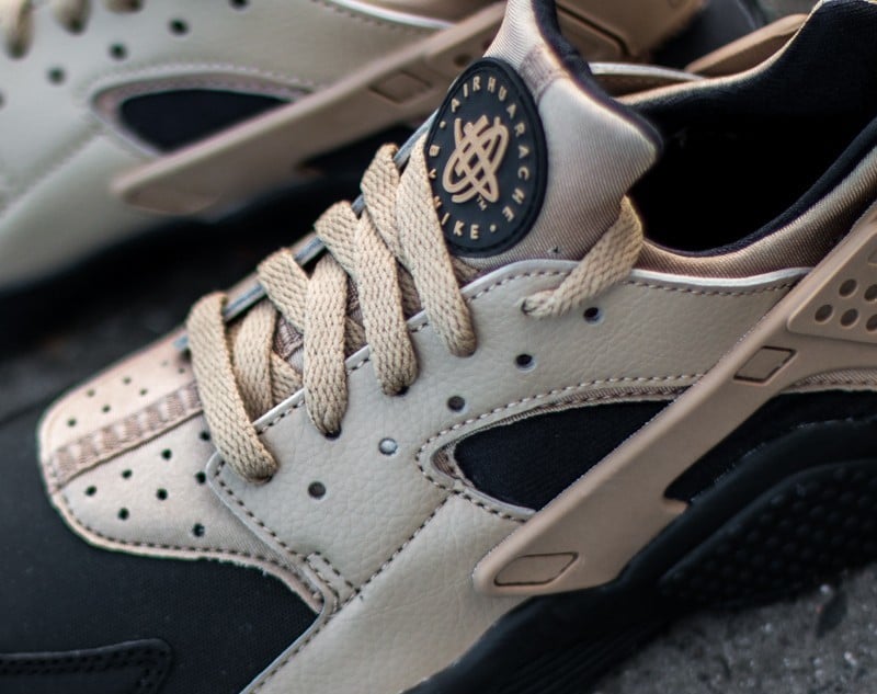 Men s shoes Nike Air Huarache Run Premium Black Desert Camo Desert Camo Footshop