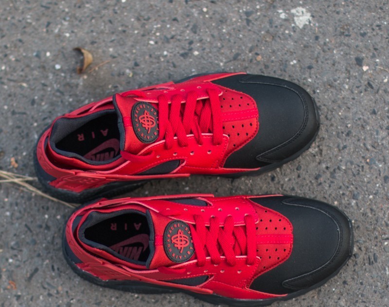 Men's shoes Nike Air Huarache Run Premium Black/ Gym Red