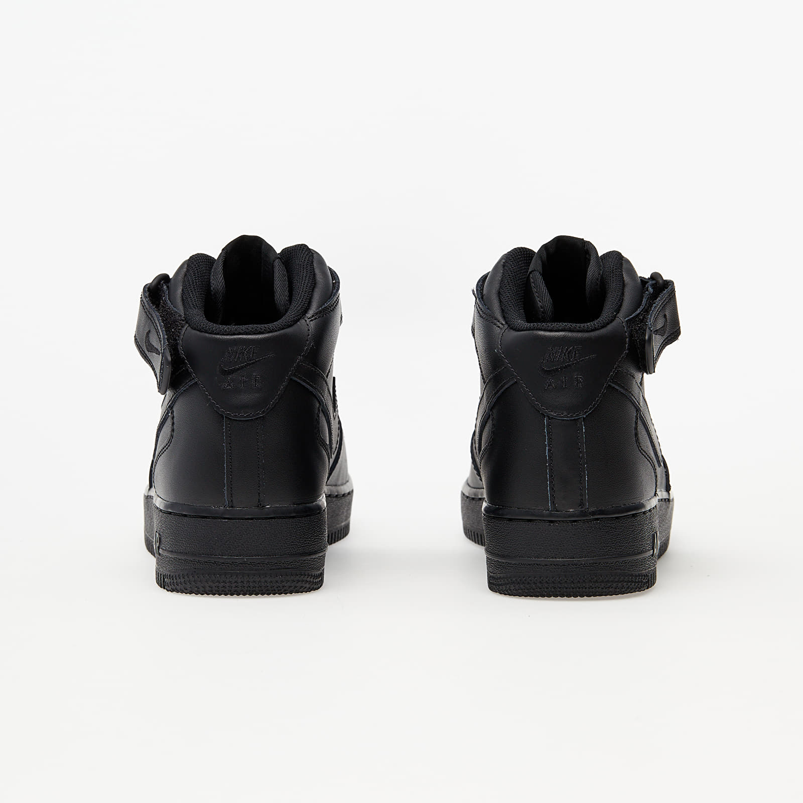 Black mid deals top air forces