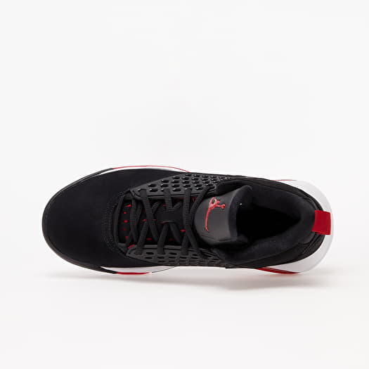 Încălțăminte și sneakerși pentru bărbați Jordan Maxin 200 Black