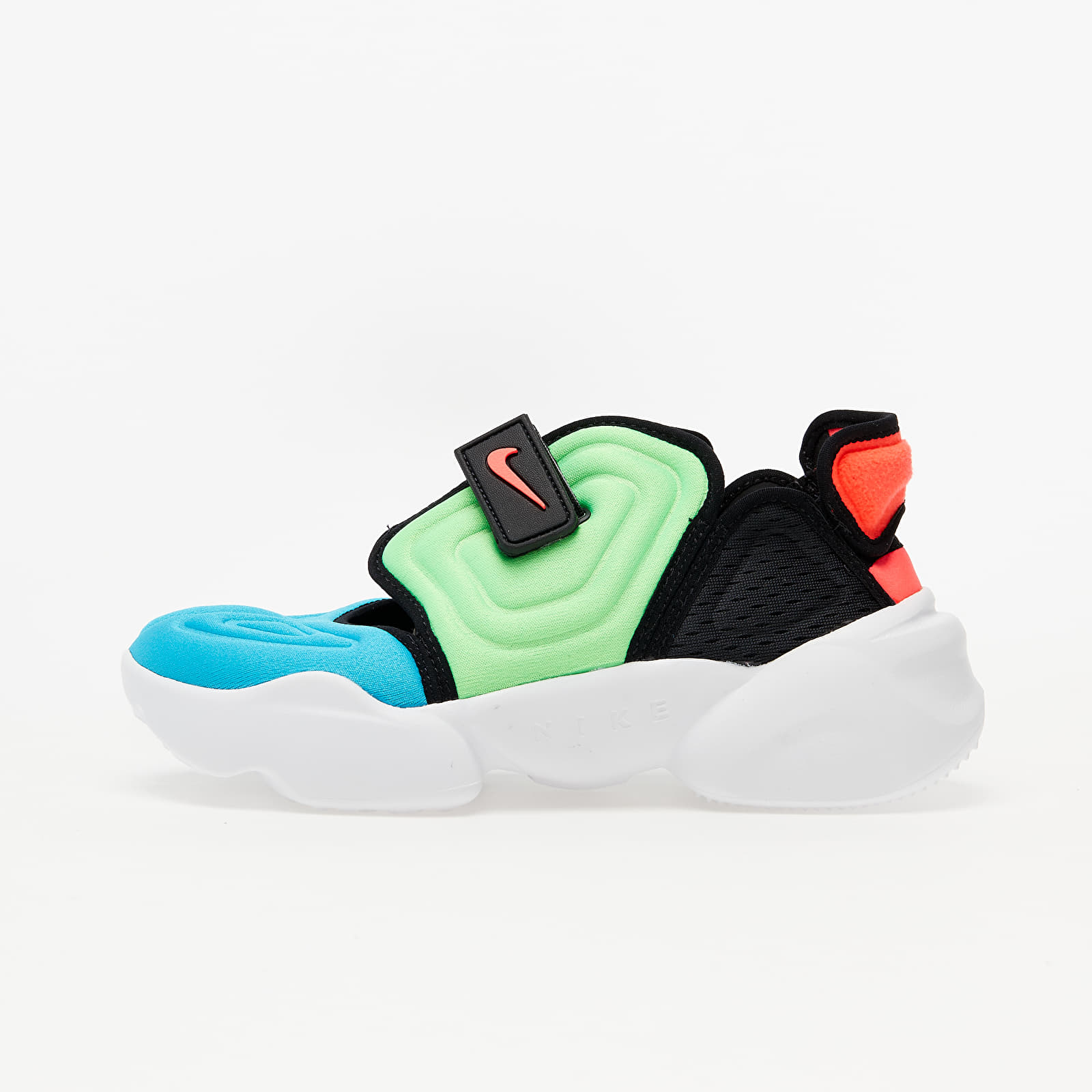 Women s shoes Nike W Aqua Rift Blue Fury Flash Crimson Black