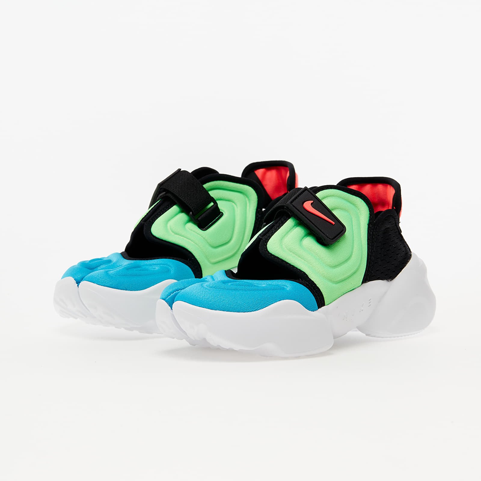 Scarpe donna Nike W Aqua Rift Blue Fury/ Flash Crimson-Black