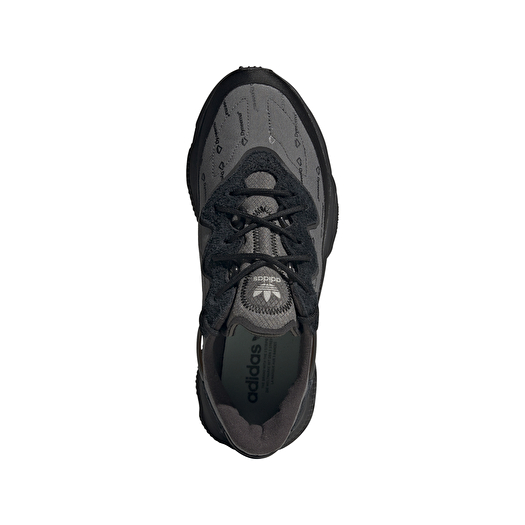 adidas Ozweego