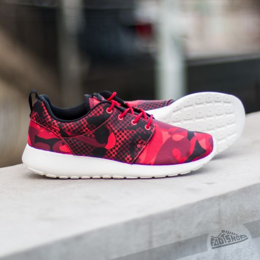 Nike Roshe One Print
