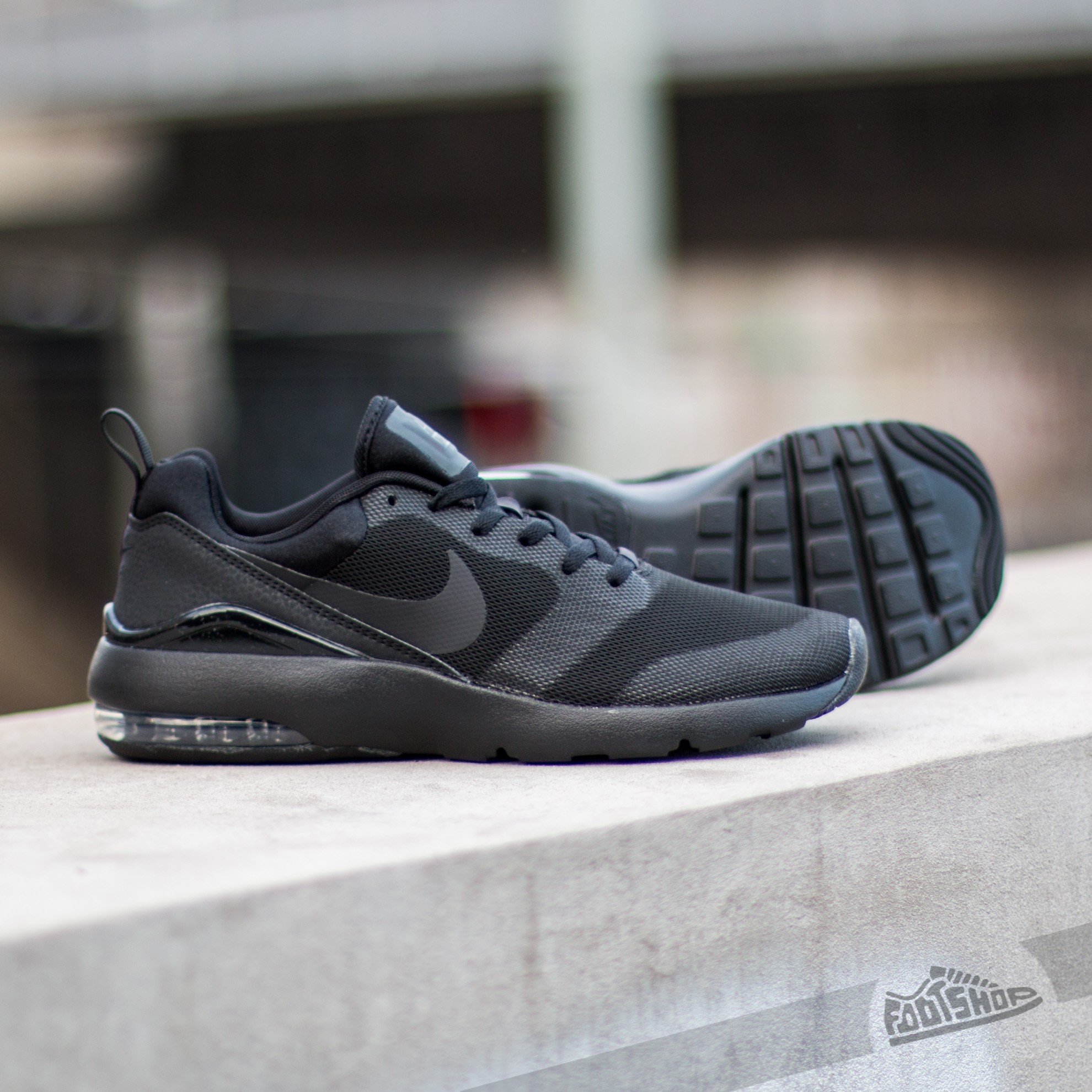 Nike air hotsell max siren women
