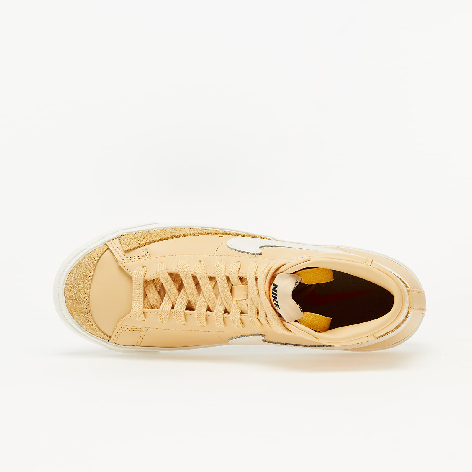 Women s shoes Nike Blazer Mid 77 Canvas White Canvas Canvas Footshop