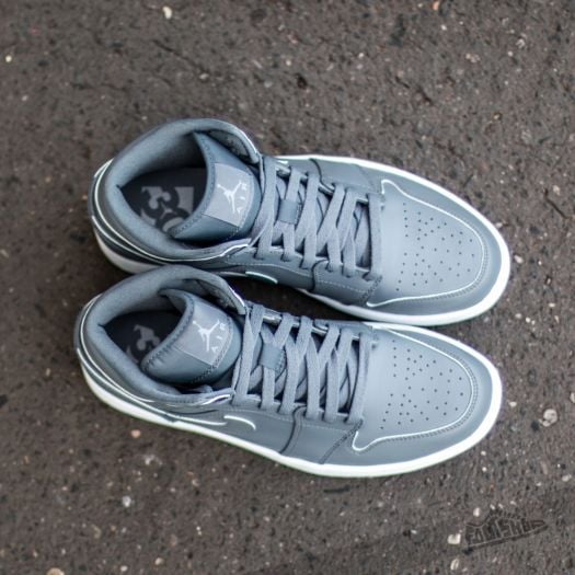 Jordan 32 cool deals grey