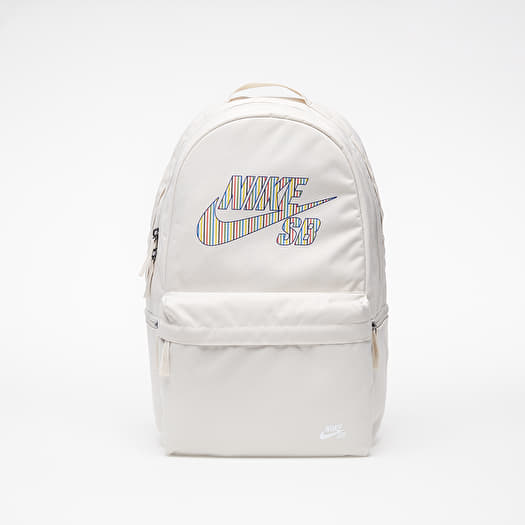 Nike sb backpack white shop