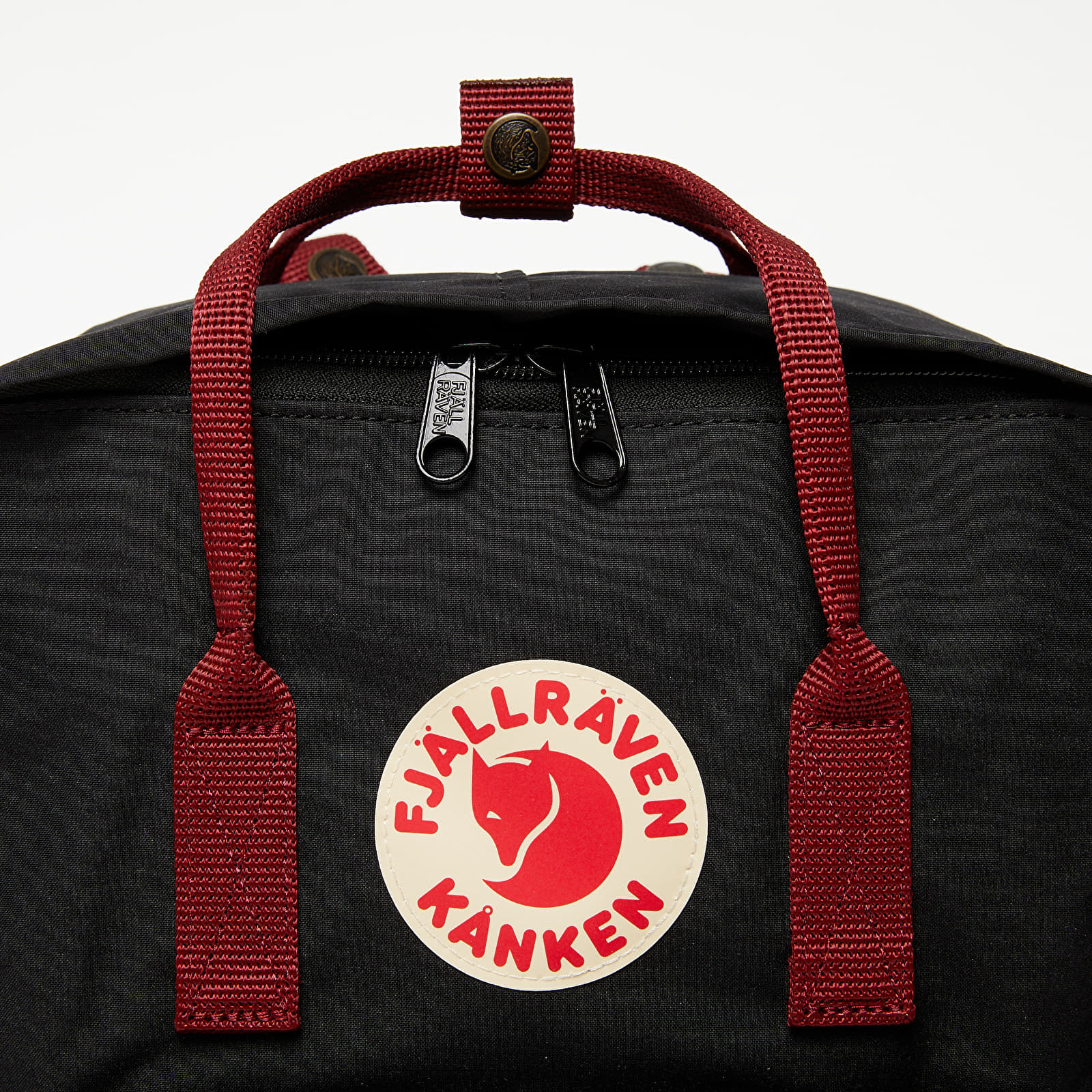 Fjallraven kanken classic cheap black ox red