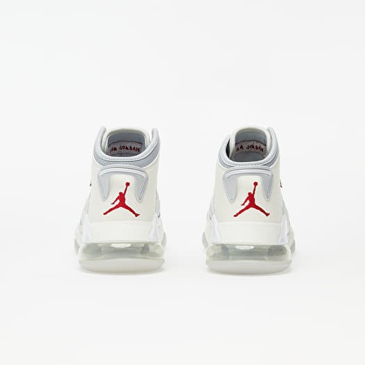 Jordan mars 2025 70