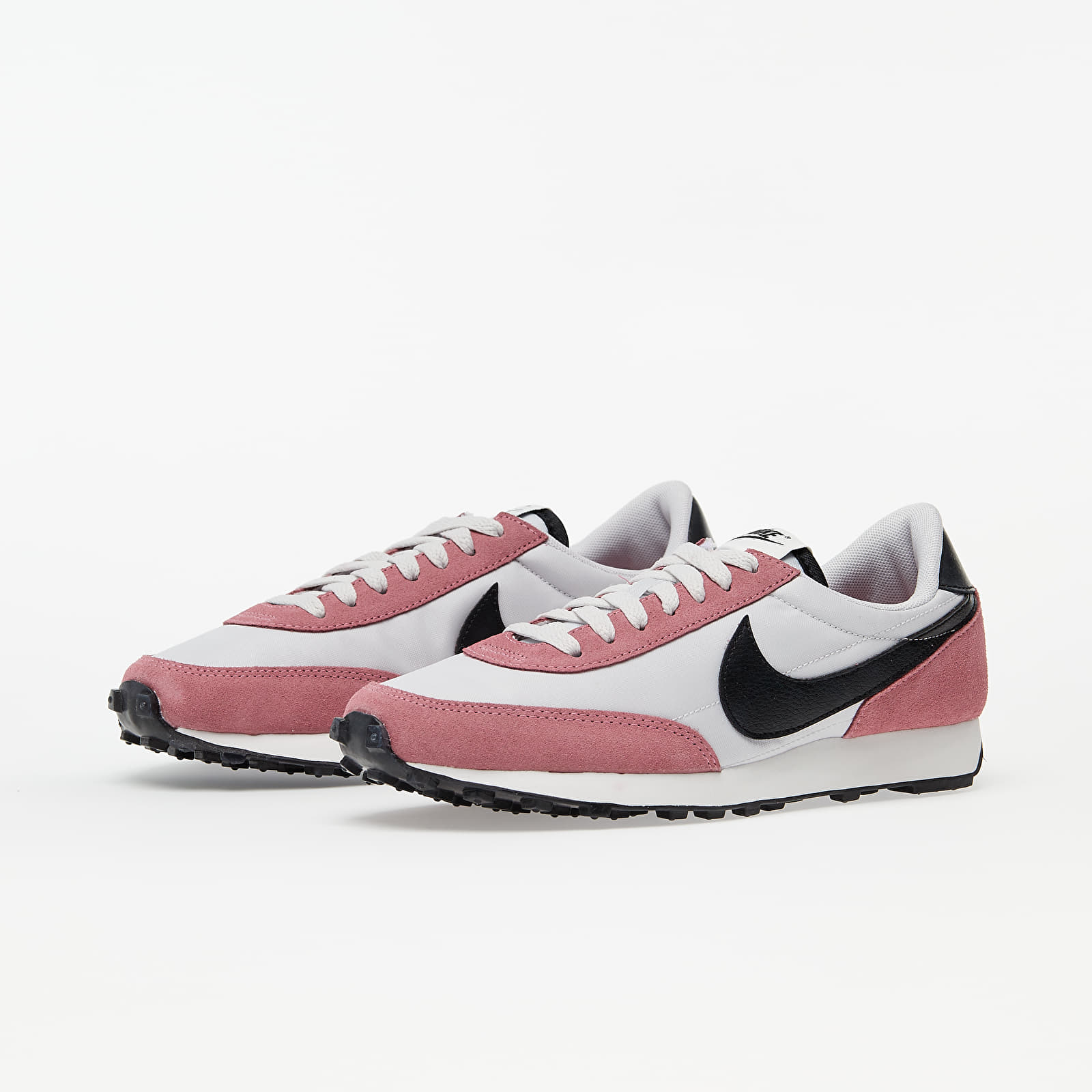 Buty damskie Nike Daybreak Desert Berry/ Black-Vast Grey
