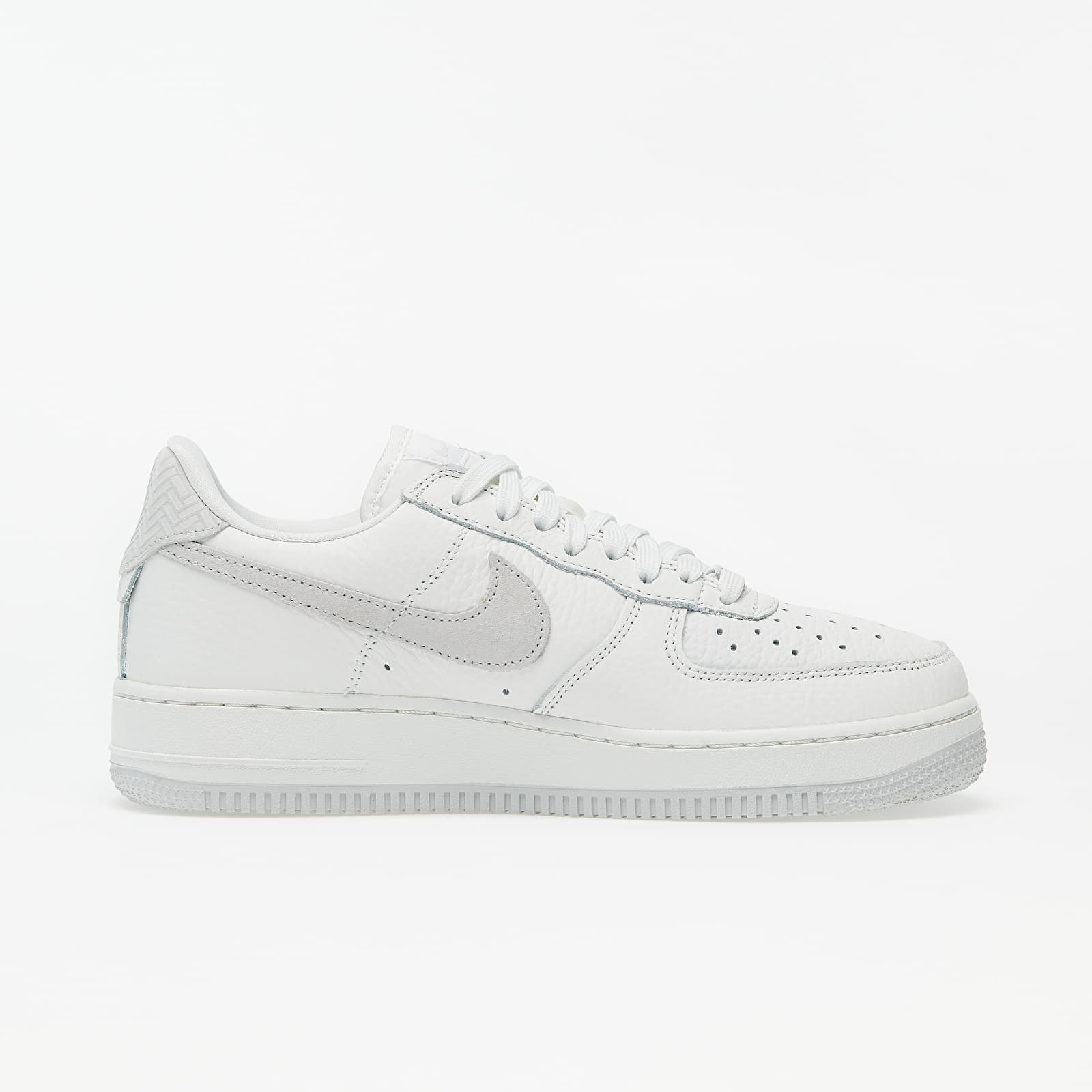 Moški čevlji Nike Air Force 1 '07 Craft Summit White/ Photon Dust