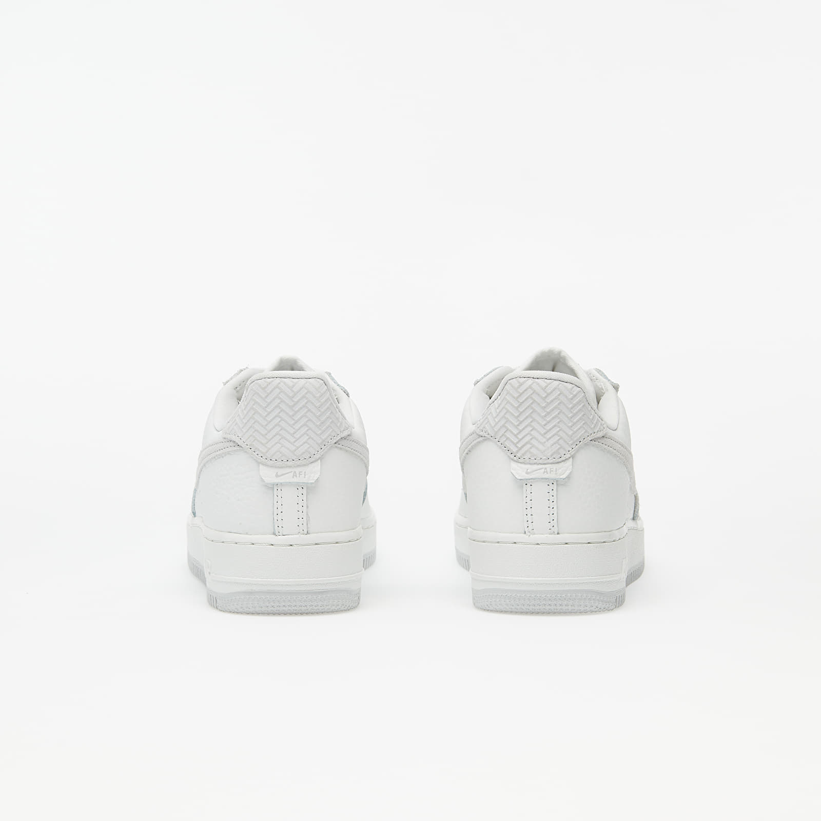 Moški čevlji Nike Air Force 1 '07 Craft Summit White/ Photon Dust