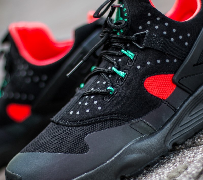 Men s shoes Nike Air Huarache Utility Premium Black Black Bright