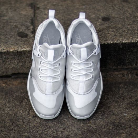 Nike huarache utility all white best sale