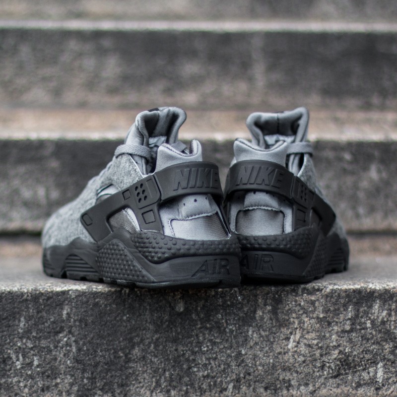 high top nike huarache mid uomo grigio Nike Air Huarache Run Tech Pack Cool Grey/ Black-White Footshop
