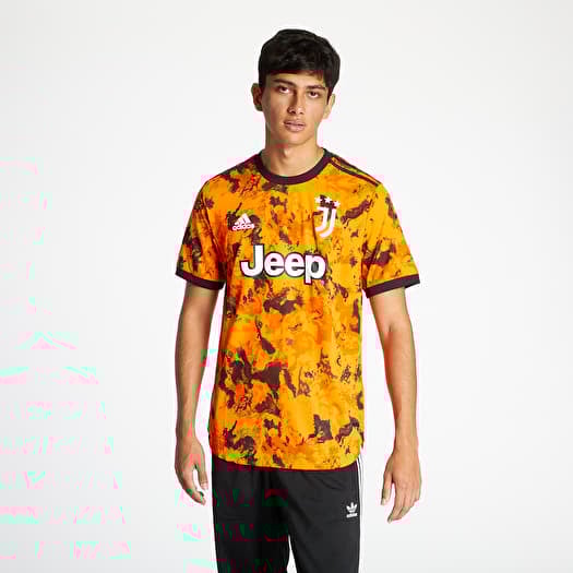 T shirts adidas Juventus 3rd Authentic Jersey Orange Footshop