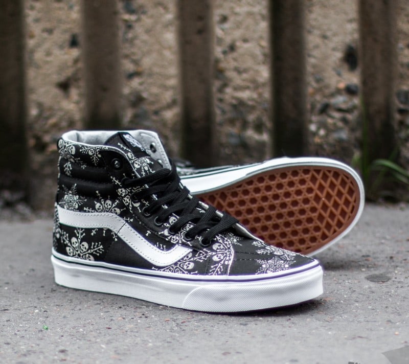 Vans on sale sk8 skull