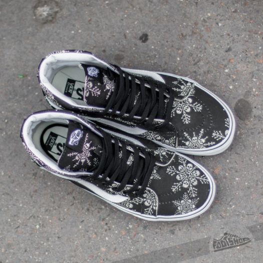 Vans van hotsell doren white skull