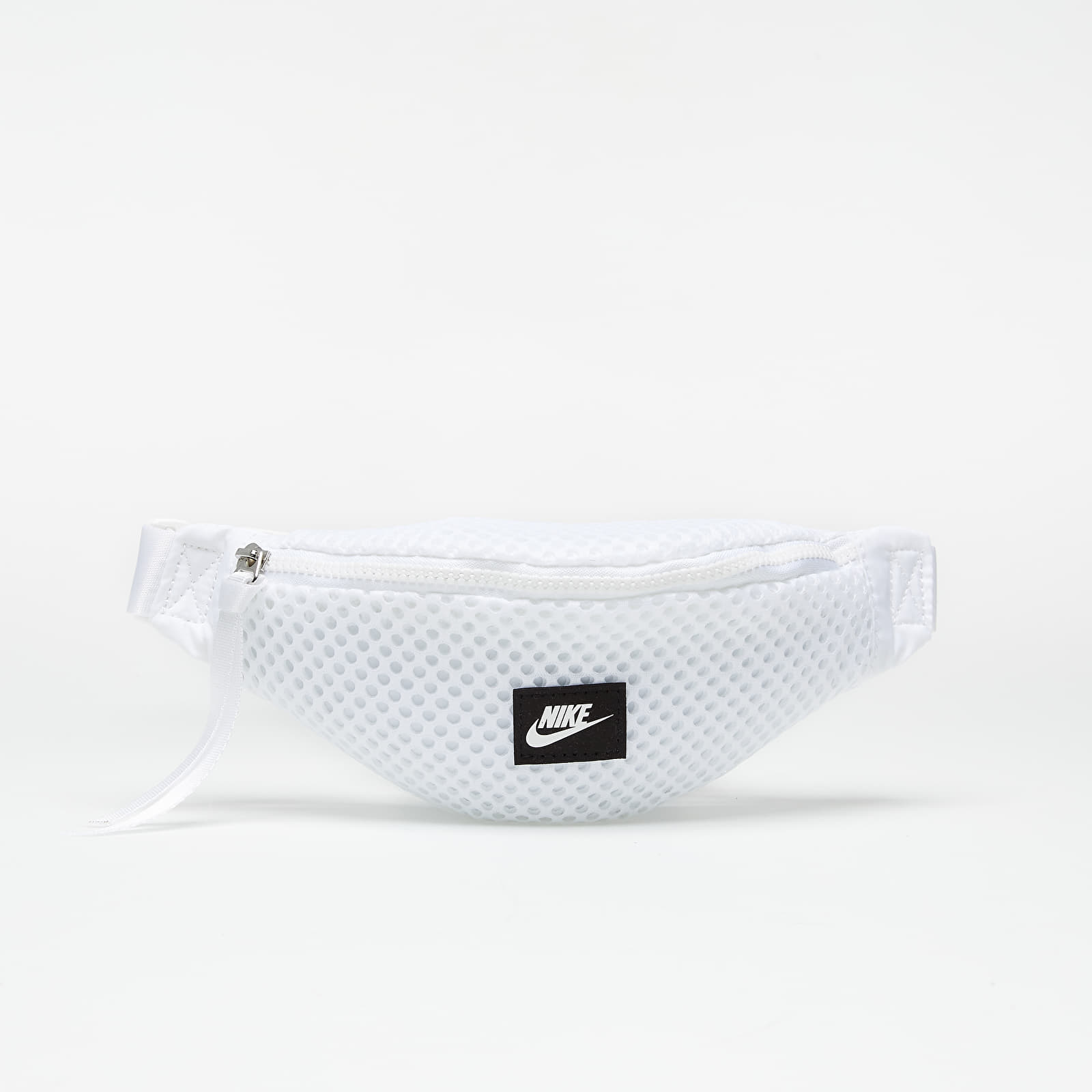 Small white on sale fanny pack