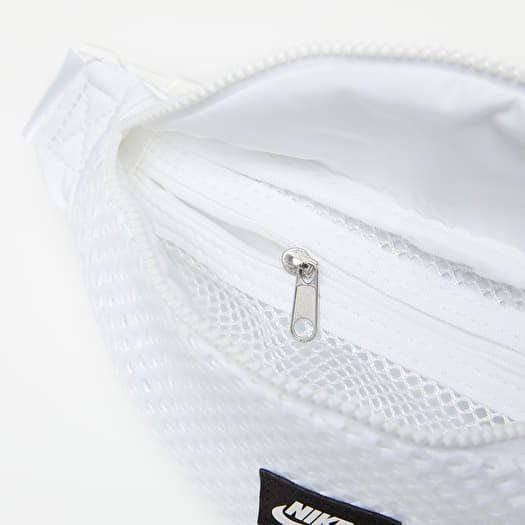 White bum bag nike cheap