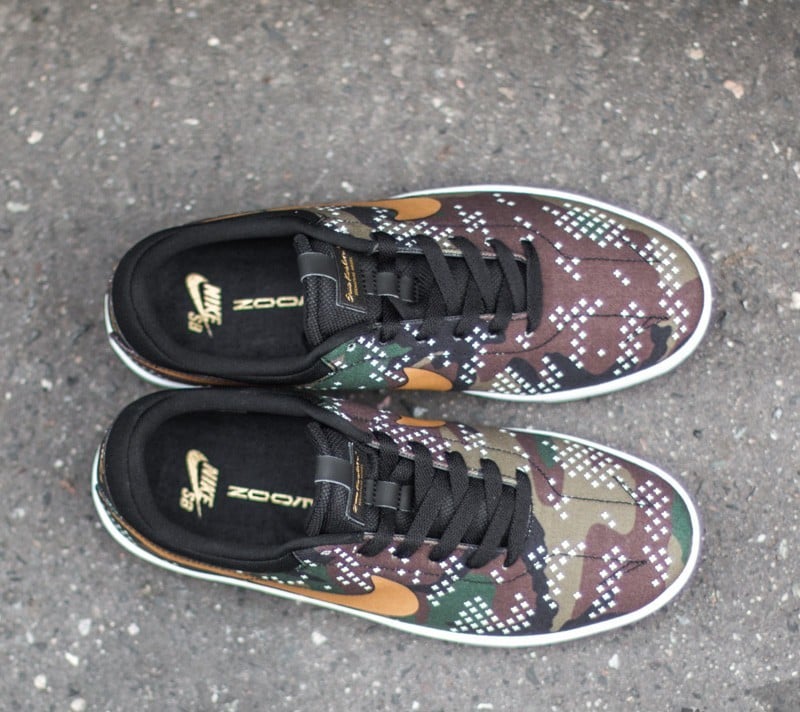 Vyriška avalynė Nike Zoom Eric Koston Medium Olive/ Metallic Gold-Black