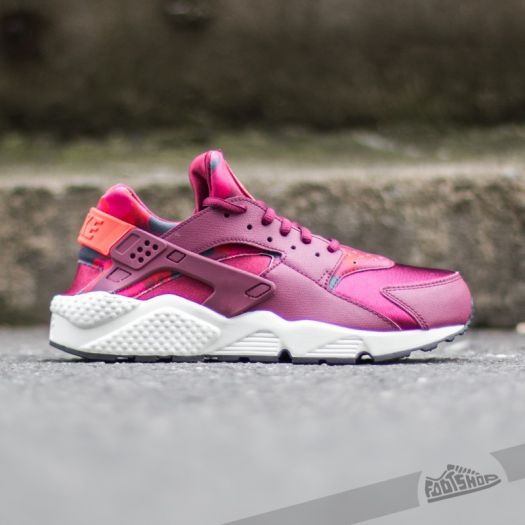 Bright pink huaraches cheap